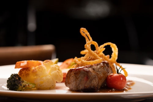 SHARING 5 GANG MENÜ APRIL